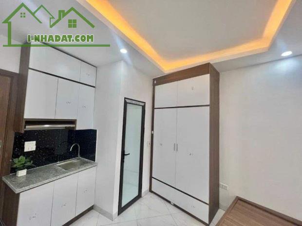 Bán nhà dòng tiền Láng Thượng – 90m2 – MT 6m – 7 Tầng – 20 phòng – 24.5 tỷ . - 2