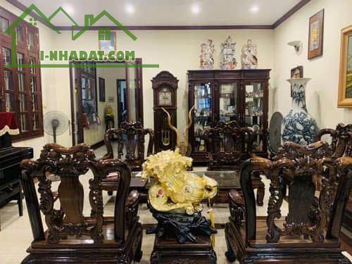 Bán nhà Thái Hà 245m2 – MT 7.5m – 5 Tầng – Đường Ô tô vào nhà – 69.6 tỷ . - 1