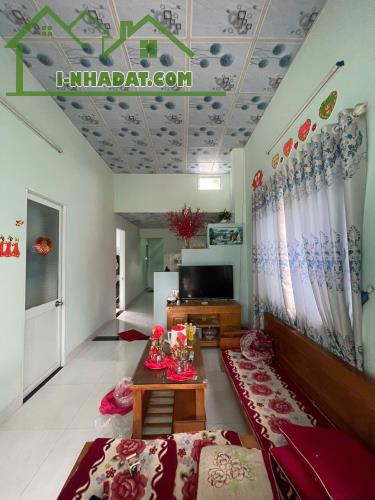 NHÀ HẺM Ô TÔ THÔNG THÔN AN NINH, DIÊN AN 82M2, GIÁ TỐT CHỈ 1,3 TỶ