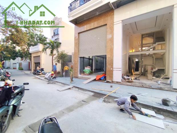 Bán nhà tuyến 2 Võ Nguyên Giáp, 100m 4 tầng mới tinh, có Gara ô.tô, Thang Máy, Giá 8.5 tỉ - 1