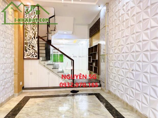 NHÀ TRỐNG GIAO NGAY - 4 TẦNG, DT 52 M2 (4 X 13), 7 CHỖ VÔ NHÀ, KHU PL VIP QUANG TRUNG, GV. - 2