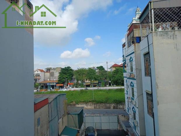 Bán đất tặng nhà Ngọc Thụy Long Biên 102m2 mt 6.5m 3 tầng chỉ 13 tỷ gần phố gần ô tô - 1