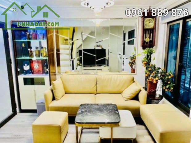 BÁN NHÀ ĐẸP 55M² – THOÁNG TRƯỚC SAU – SÁT TRƯỜNG ĐH VĂN HÓA, ĐH MỸ THUẬT – KINH DOANH – GA - 1