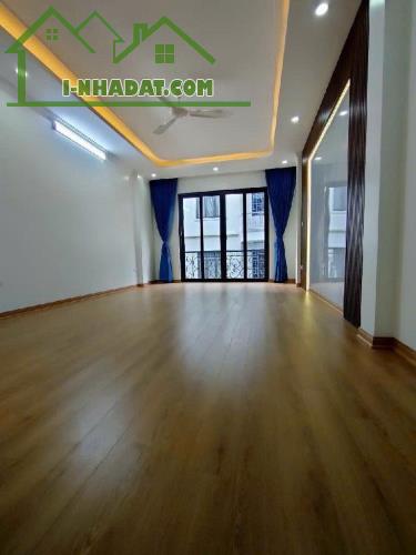 BÁN NHÀ NGUYỄN AN NINH, Ở LUÔN, 6 TẦNG THANG MÁY, NGÕ 4M, 40M2 GIÁ NHỈNH 7 TỶ - 2