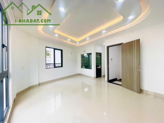 Nhà 4 tầng xây mới, 40m2, 4PN HXH đường Hoàng Hoa Thám - 1