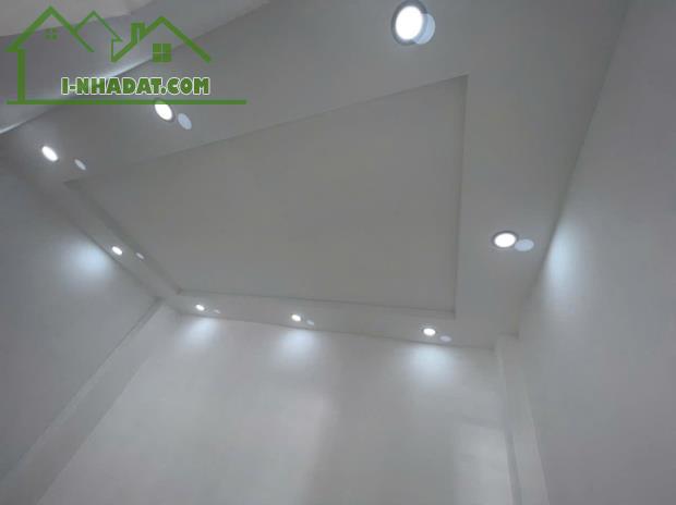 Bán nhà Q10, 40m2, nhỉnh 6 tỷ hẻm ô tô mới đẹp 3 tầng hoàn công - 5