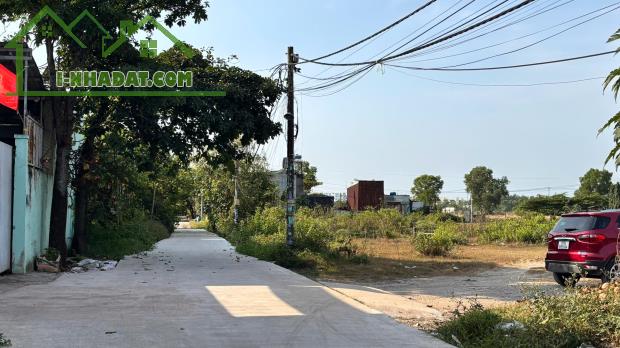 chính chủ mua bán nhà đất vĩnh lộc B bình chánh đường võ văn vân vào 500mét ấp 1