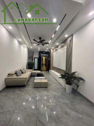 Cần bán nhà mới đẹp Ngọc Thụy, ngõ nông, 20m ra ô tô tránh - 3