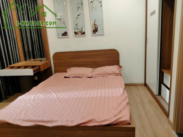 CHÍNH CHỦ Cho Thuê Gấp Căn 3 Phòng Ngủ Full Đồ  Tại VinhomeSmartcity, Phân khu S202 Tầng - 2