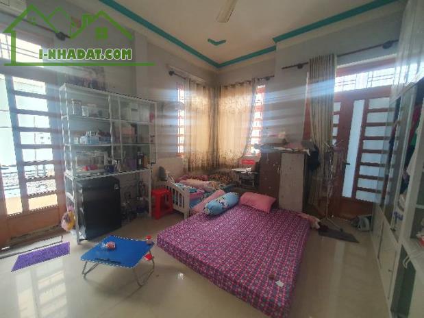 Mặt tiền hẻm 47 Nguyễn Thị Tần 123m2 chỉ 12 tỷ 8 - 1