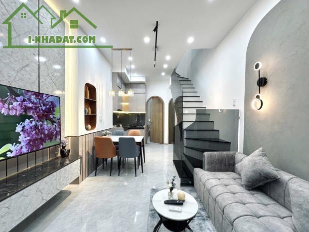 Bán nhà riêng,Đ.Nguyễn Công Trứ,P19,Q.Bình Thạnh,HCM,diện tích,giá5,45 tỷ.