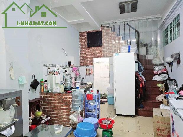 Bán nhà hẻm 8m, Nguyễn Văn Thương, P25, Bình Thạnh, 60m2, 3 tầng, ngang 5,6m.