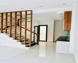Nhà mới Ngọc Thụy – 5 tầng đẹp – Sát ô tô tránh – Giá chỉ 6,95 tỷ