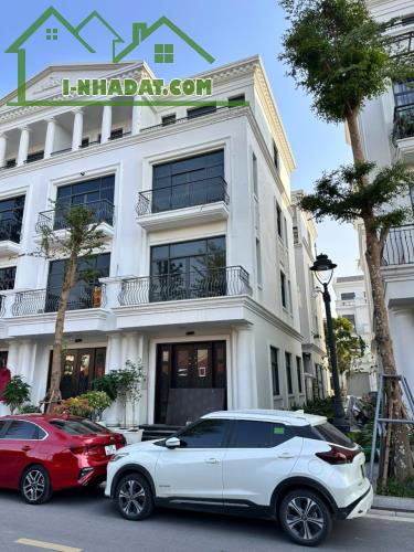 Bán căn Shophouse hoàn thiện thô khu San Hô 3 Vinhome Marina