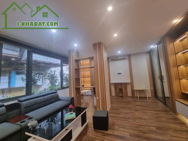 Hoàng Quốc Việt, Thông Ô Tô Tránh, KD VIP, 4 Tầng, 65m2, Mt 6m, 19.85 Tỷ. - 4