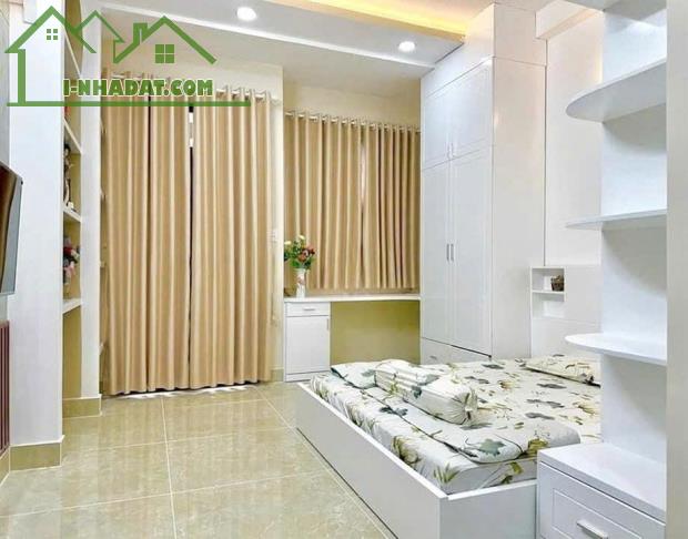 SIÊU PHẨM NHÀ ĐẸP LUNG LINH NGAY TRUNG TÂM ĐƯỜNG LÊ VĂN QUỚI - 3