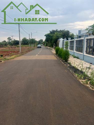 SỞ HỮU ĐẤT ĐẸP - GIÁ Tốt - Vị Trí Đắc Địa Tại : Xã Long Tân - Huyện Đất Đỏ - Tỉnh Bà Rịa - 2