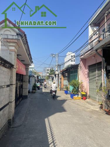 Bán nhà  C4 Tân Thới Nhất - 80m2 - hẻm 6m - 1 sẹc sát Mặt Tiền lớn QUẬN 12 - thông  GÒ VẤP - 1