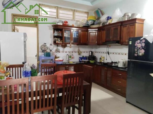 CẦN BÁN NHÀ BÌNH TÂN – ĐƯỜNG NHỰA 6M THÔNG - 64M2 (4 X 16) - 3 TẦNG BTCT GIÁ CHỈ 5,25 TỶ T - 3