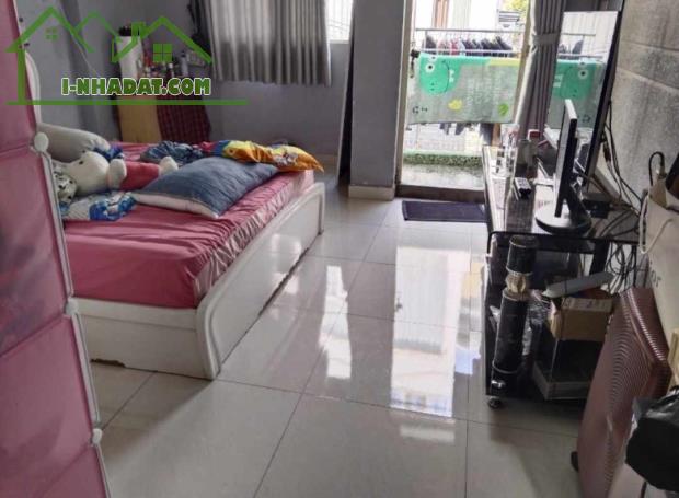 CẦN BÁN NHÀ BÌNH TÂN – ĐƯỜNG NHỰA 6M THÔNG - 64M2 (4 X 16) - 3 TẦNG BTCT GIÁ CHỈ 5,25 TỶ T - 5