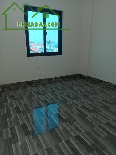 NHÀ MỚI TÂN LẬP, 5 TẦNG NỘI THẤT CƠ BẢN LIỀN TƯỜNG, 30M2, 4.3 TỶ.