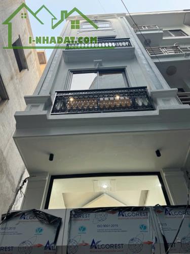 Bán nhà GIẢI PHÓNG - Hộ GĐ Ở Sướng – 35m2, chỉ 5.7 tỷ