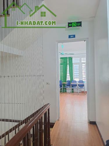 Cho thuê nhà mặt phố Lô góc Nguyễn Văn Lộc dt105m2, 5 tầng - KD Spa, Thẩm mỹ, Trung tâm - 3