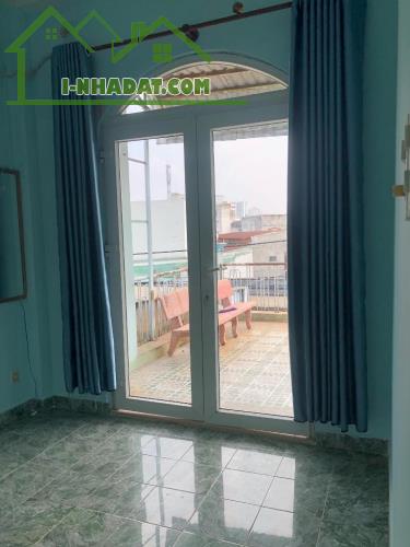 Chủ nhiệt bán, hạ giá chào 1 tỷ căn nhà mặt tiền kinh doanh trung tâm quận 2 - 1