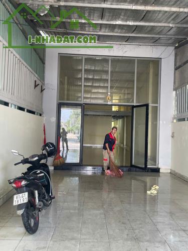 Cần cho thuê nhà 161 m² vừa ở vừa kinh doanh hoặc làm kho - 4