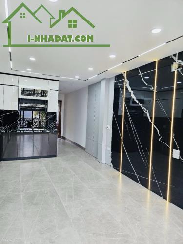 NHƯỢNG NHÀ PHỐ KIM NGƯU - PHÂN LÔ - GARA - THANG MÁY - 60M2 X 6T - SĐCC - 1X TY. - 2