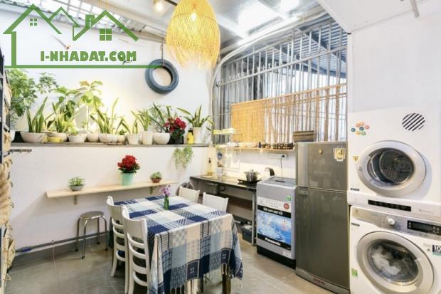 BÁN NHÀ PHÚ NHUẬN HXH 70M2 4 TẦNG NỞ HẬU 8M 9 PN CHDV CAO CẤP PHAN ĐĂNG LƯU GẤP BÁN 9.5