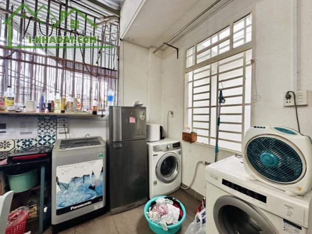 BÁN NHÀ PHÚ NHUẬN HXH 70M2 4 TẦNG NỞ HẬU 8M 9 PN CHDV CAO CẤP PHAN ĐĂNG LƯU GẤP BÁN 9.5 - 2