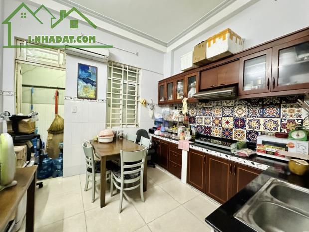 BÁN NHÀ PHÚ NHUẬN HXH 70M2 4 TẦNG NỞ HẬU 8M 9 PN CHDV CAO CẤP PHAN ĐĂNG LƯU GẤP BÁN 9.5 - 3
