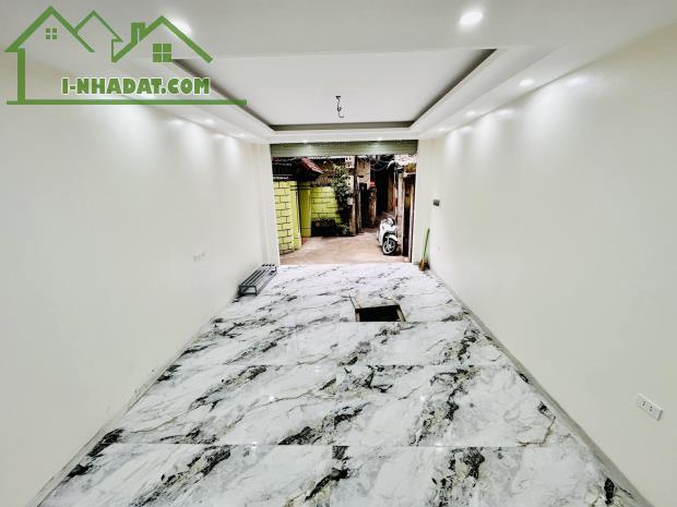Bán nhà phố Thanh Nhàn, Hai Bà Trưng, 2 thoáng, CCMN 7 tầng thang máy, 48m2 giá 13.2 tỷ - 1