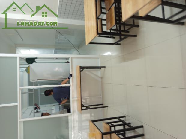 HXH kinh doanh Cách Mạng Tháng 8, Q.10, DT: 3.6 X 14, giá 3 tỷ 250. - 2