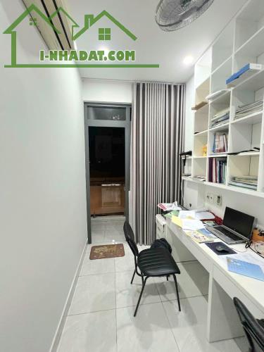 NHÀ XE HƠI ĐẬU TRƯỚC CỬA ĐƯỜNG NGUYỄN THỊ THẬP, Q7 – CHỈ TỪ 7,6 TỶ - 3