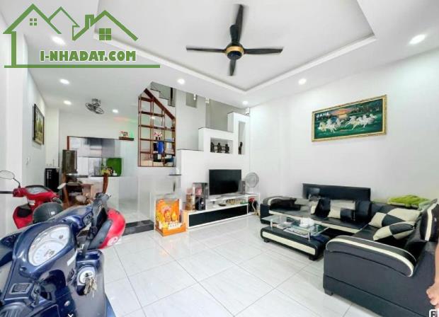 NHÀ XE HƠI ĐẬU TRƯỚC CỬA ĐƯỜNG NGUYỄN THỊ THẬP, Q7 – CHỈ TỪ 7,6 TỶ - 4