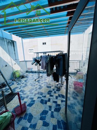 3 Bước ra mặt tiền, Nguyễn Thị Thập Q7. Dòng tiền 15tr/tháng, 56M2, 4 Tầng, Hẻm ôtô, 8.3TỶ
