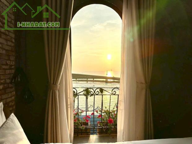 Chỉ 2.15 tỷ, full nội thất, sở hữu ngay kiệt tác trong lòng di sản tại Xanh Island- Sun