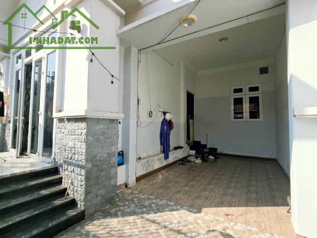 Bán biệt thự 2 mặt tiền KDC Bửu Long, Biên Hòa, Đồng Nai, 183m2, giá tốt 6 tỷ 800. - 1