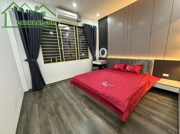 Bán nhanh nhà Tựu Liệt, Tam Hiệp , Thanh Trì, 32m2, 5 tầng, sổ đỏ, ngõ thông,ô tô đỗ cửa