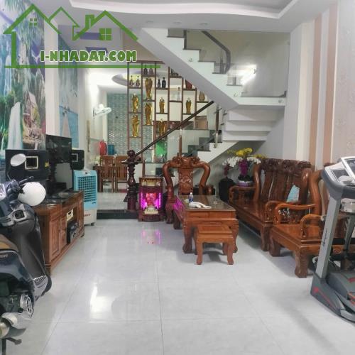 Nhà 3 tầng, ngay khu Công Nghệ Cao Q9, khu phân lô, 60m2, 4 PN, ở ngay, 5.2 tỷ - 1