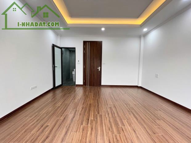 BÁN NHÀ KHƯƠNG ĐÌNH THANH XUÂN 6 TẦNG THANG MÁY NGOC NÔNG GẦN PHỐ NHÀ MỚI TINH NỘI THẤT