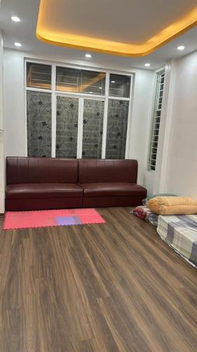 Tin hót bán nhà Ngọc Lâm tương lai mặt đường ô tô kinh doanh giá bán 4 tỷ 1. - 2