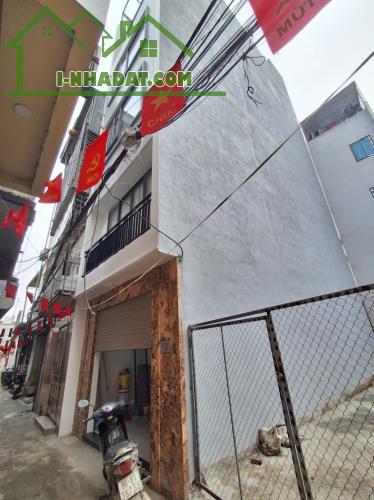 Bán nhà Đàm Quang Trung,Long Biên 6 tầng,55m,mt4.3m oto vào nhà nhỉnh 9 tỷ