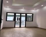 Bán nhà riêng phố Khương Đình, Thanh Xuân. Dt 38 m2 x 2T x Mt 3,5m. Thoáng đẹp ở ngay.