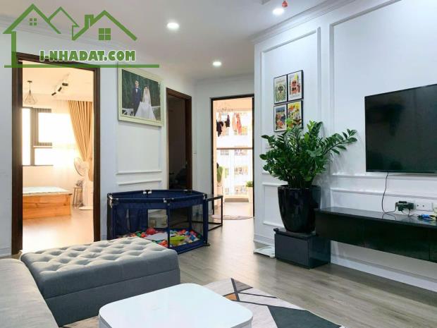 Bán căn hộ cc cao cấp Vinaconex 82m2 x 3 ngủ tại đường Nguyễn Xiển - Hoàng Mai - Giá 5.2 - 1