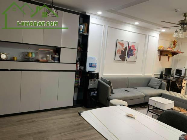 Bán căn hộ cc cao cấp Vinaconex 82m2 x 3 ngủ tại đường Nguyễn Xiển - Hoàng Mai - Giá 5.2 - 4