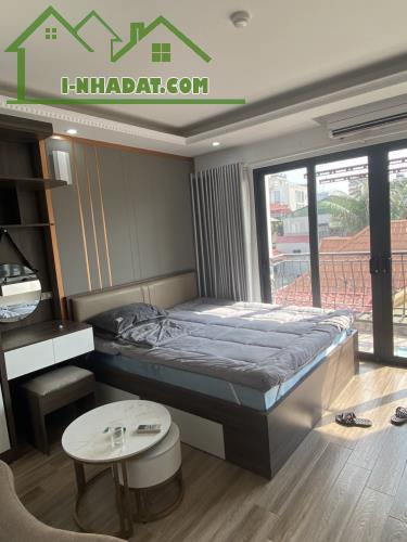 Cho thuê Căn Apartment tại Ngõ 193 Phố Trích Sài, Tây Hồ. View toàn hồ cực Chill. Chỉ 6.5t