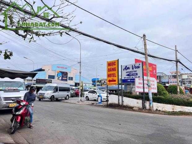 HÀNG THANH LÝ TẠI TRUNG TÂM THỊ TRẤN PHƯỚC HẢI NẰM NGAY QUÃNG TRƯỜNG PHƯỚC HẢI - 2